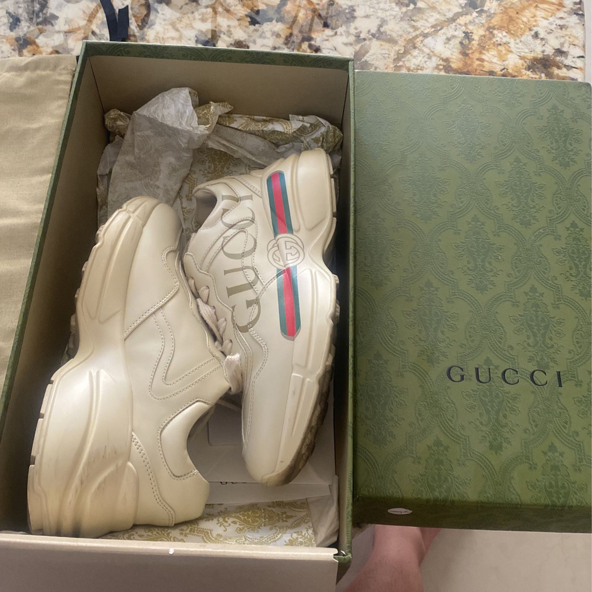Gucci Sneakers 