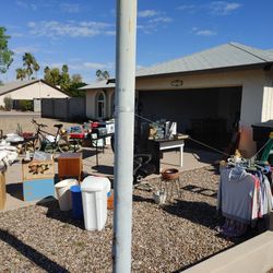 550 Items - SERIOUS INQUIRIES ONLY - ALL ITEMS MAKE REASONABLE OFFERS - 

OFFICE MEDICAL, KITCHEN, FILE CABINET SAFE, DESK, etc

VIEW ALL PHOTOS PLEAS