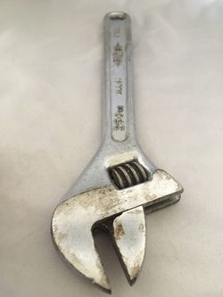 Adjustable Wrench