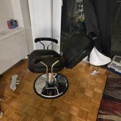 A Barber Cutting Chair