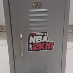 NBA 2K10 Kobe Anniversary Edition Game Locker RARE