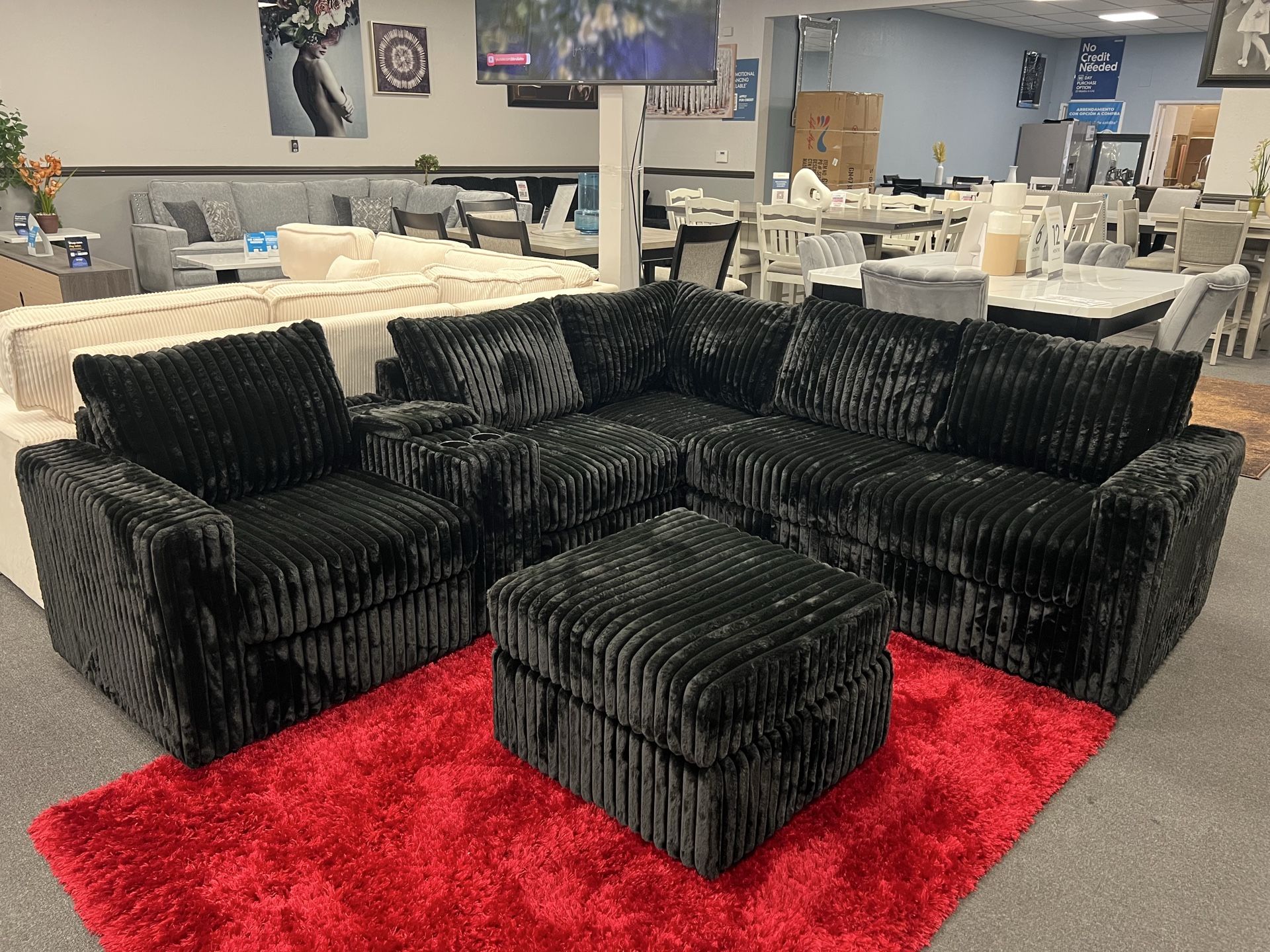 Black Sofa Sectional w/ Cupholders & charging outlets