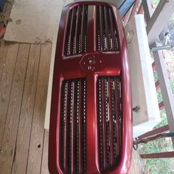 Red Grille Ram 11-18 And Grille Shutter