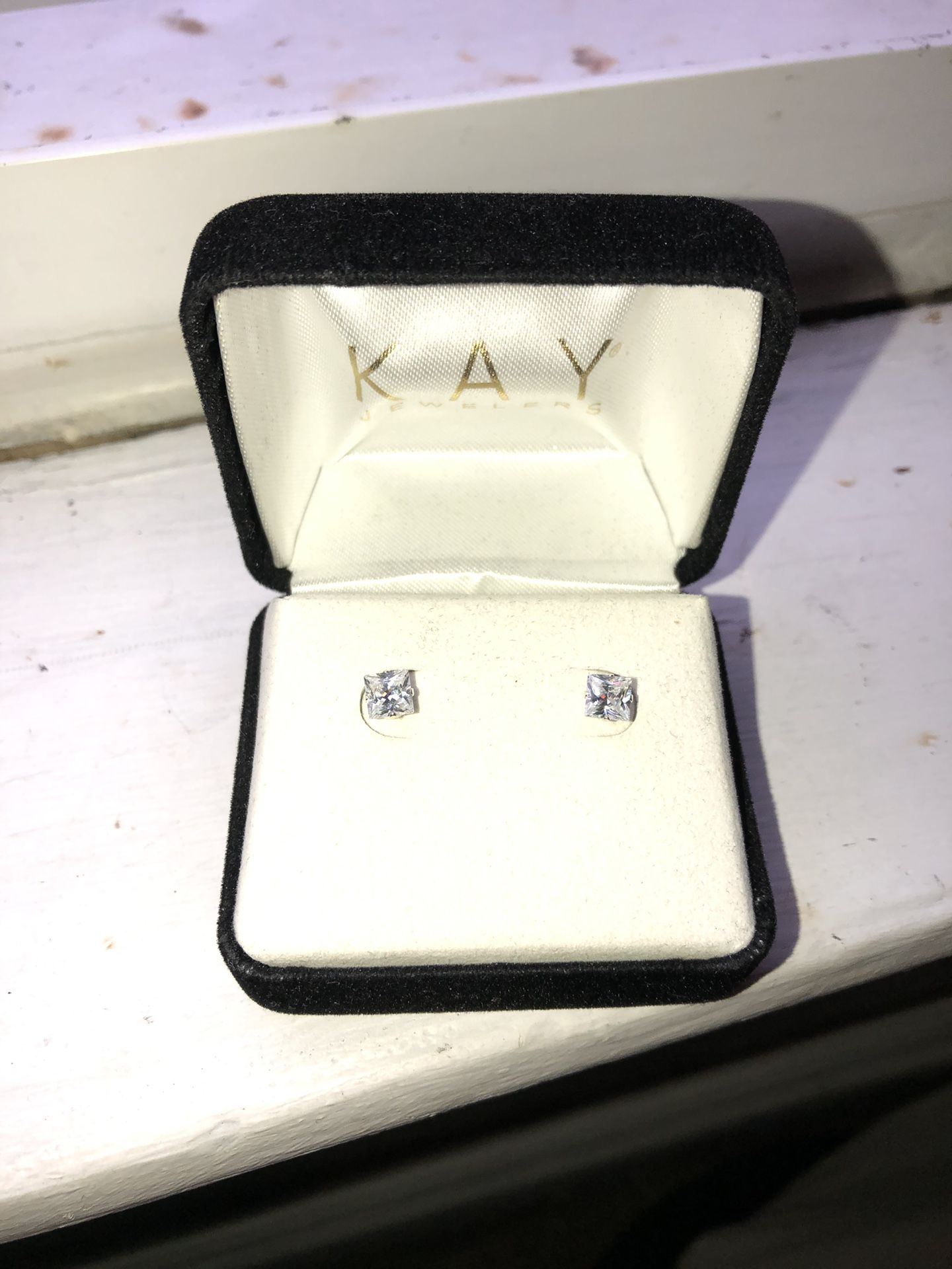 Diamond earrings from Kay jewelers hmu