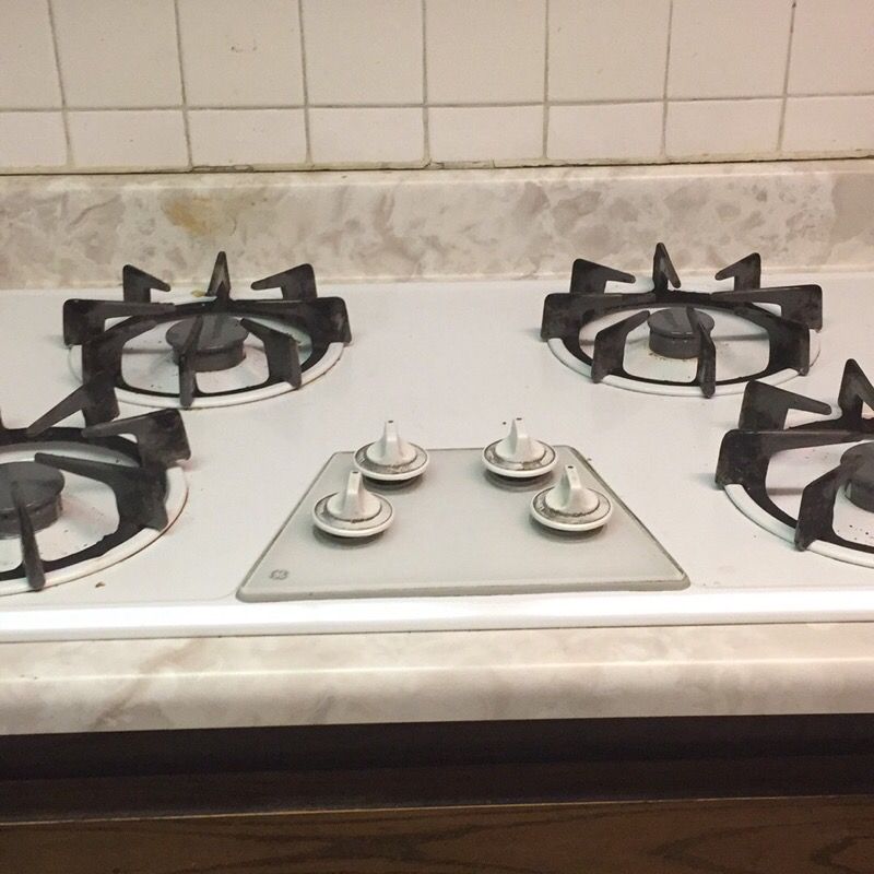 Four burner stove