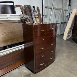 Dresser $150