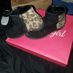 Size 1 Girls Black W Leopard Free