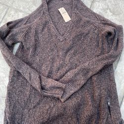 American Eagle Sweater With Open Shoulder 