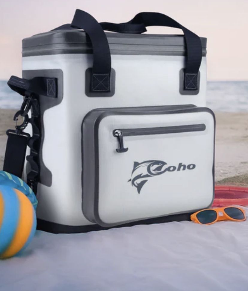 Coho 24 Can Soft Sided Portable Cooler and Lunch Box - BRAND NEW for Sale  in Fort Mill, SC - OfferUp