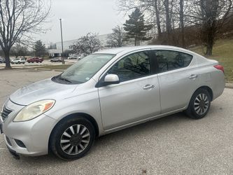2012 Nissan Versa
