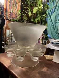 Vintage Federal Glass Norse Punch Bowl Set Party MCM Kitchen Original Box Retro