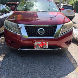 2013 Nissan Pathfinder