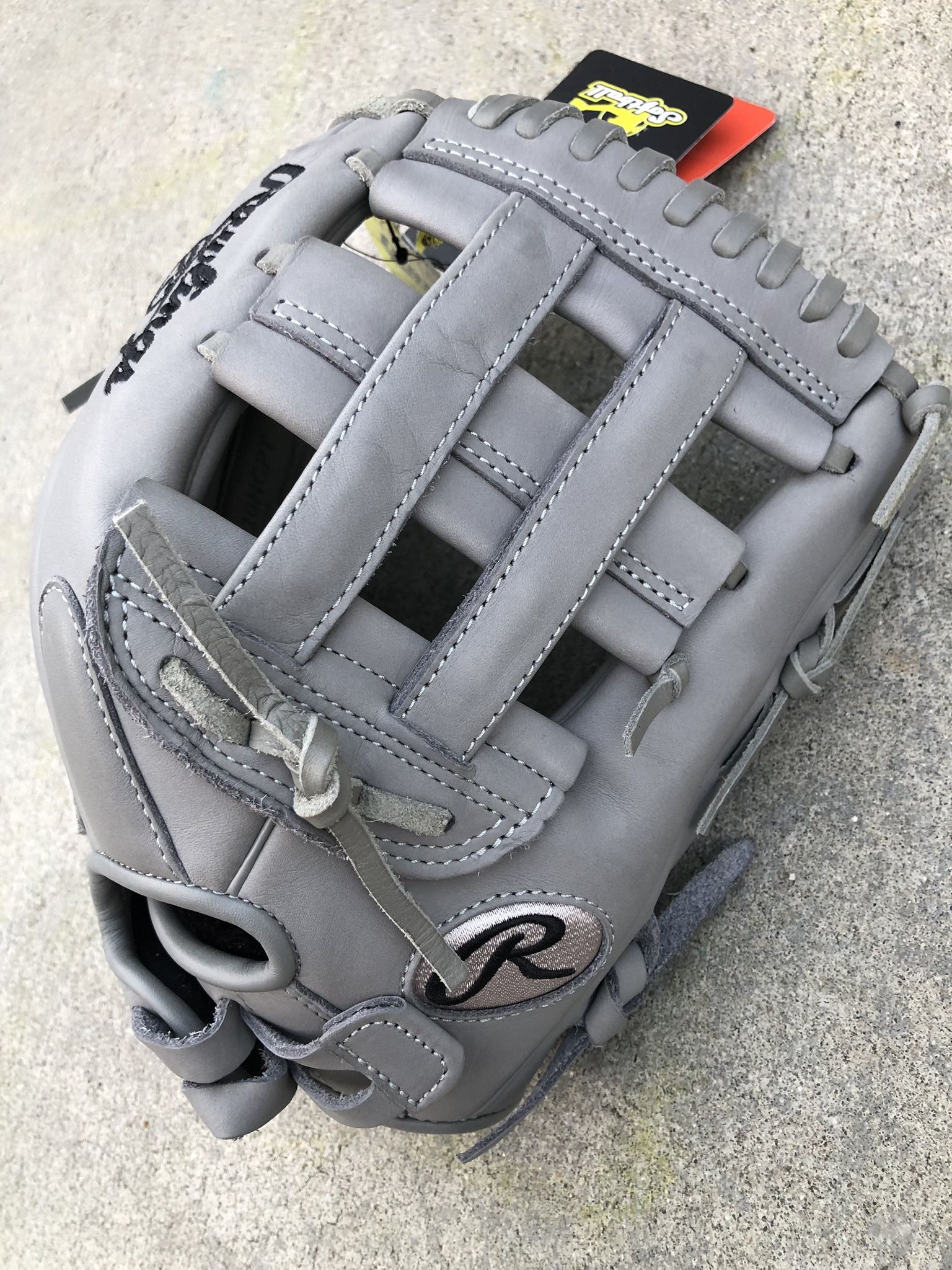 Rawlings GG Elite Softball Ball Glove 12” Fast pitch New With Tags Have More Equipment Available 