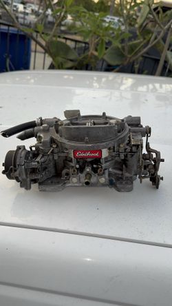 Edelbrock Performer Series 600 CFM EGR Carburetor with Electric Choke 1(contact info removed)