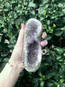 Flat-Based Amethyst Formation 💜