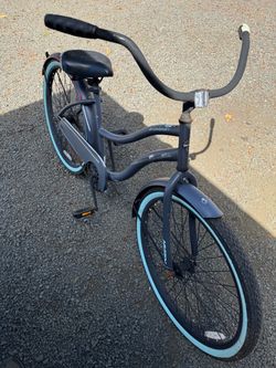 Huffy Cranbrook Women's Cruiser Bike