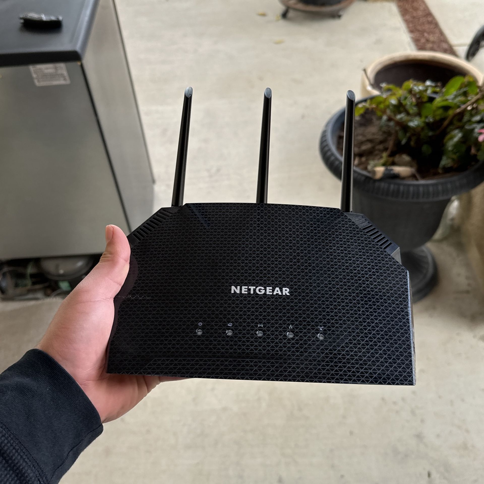 Netgear AX1800 WiFi Router