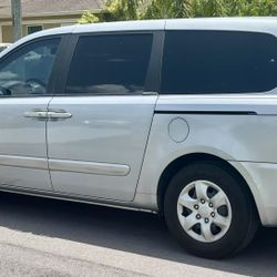 2006 KIA Sedona