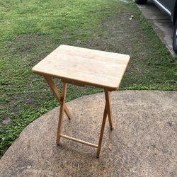 MINI FOLDING TABLE