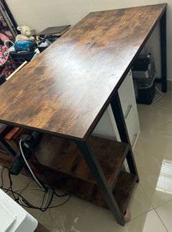 Vasagle Desk