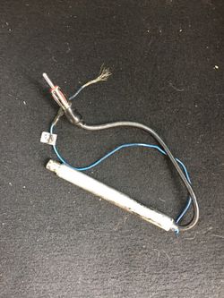 Audi/ Volkswagen powered antenna adapter