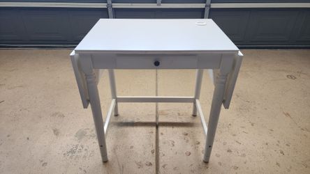 IKEA Ingatorp drop-leaf white table