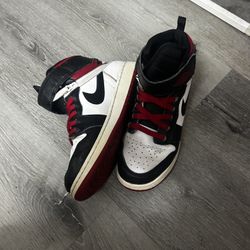 Nike Air Jordan 1
