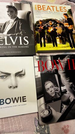 35 mixed books Elvis Beatles Bowie Music Books & Twilight Saga please look at all pics
