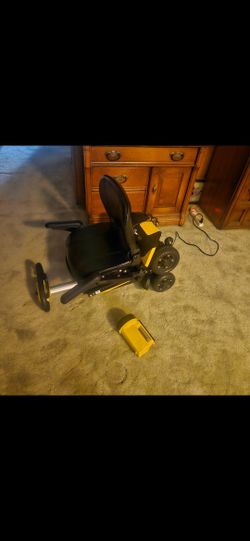 TSA Mobility Chair/Folding