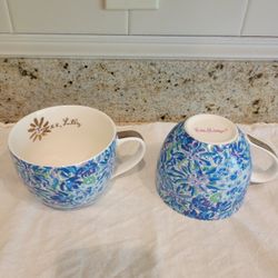 2 Large Lilly Pulitzer Mugs