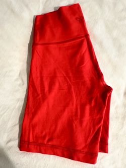 • Aritzia Ta Butter Rhythm Shorts - Size Small - Vibrant Red/Orange