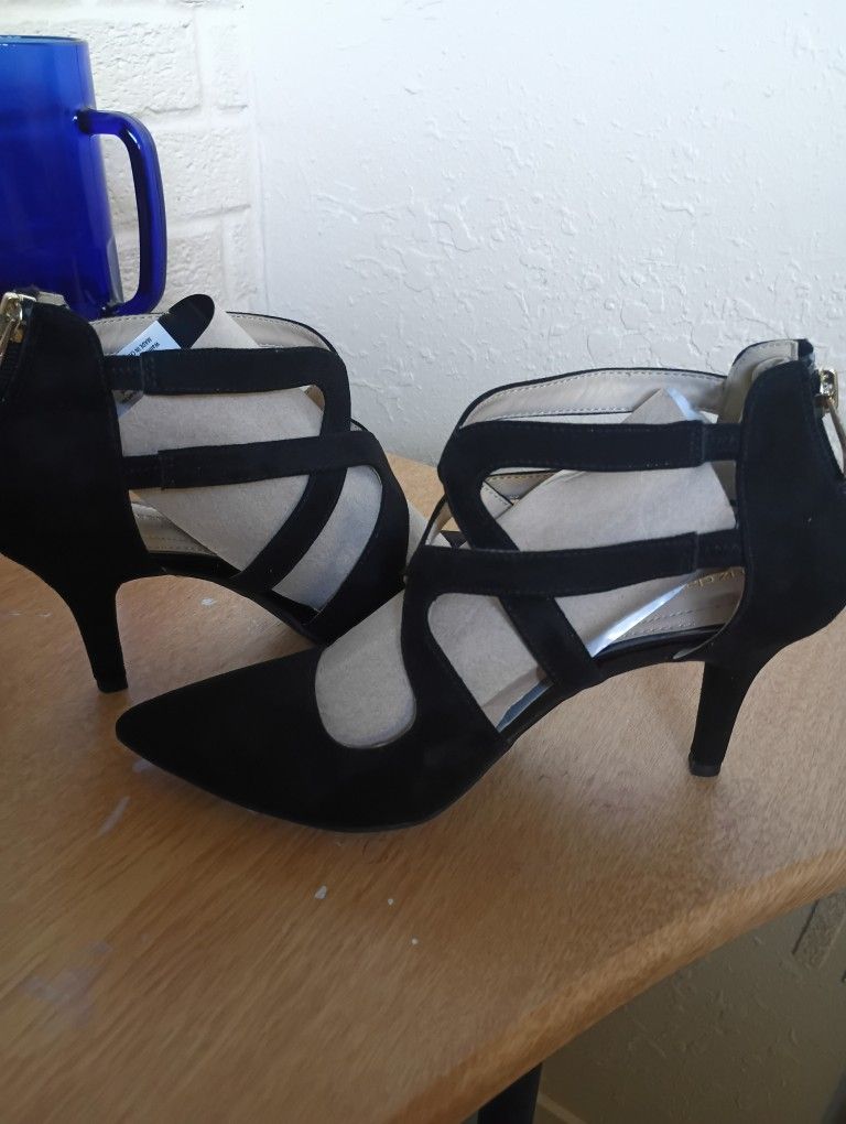 Heels π