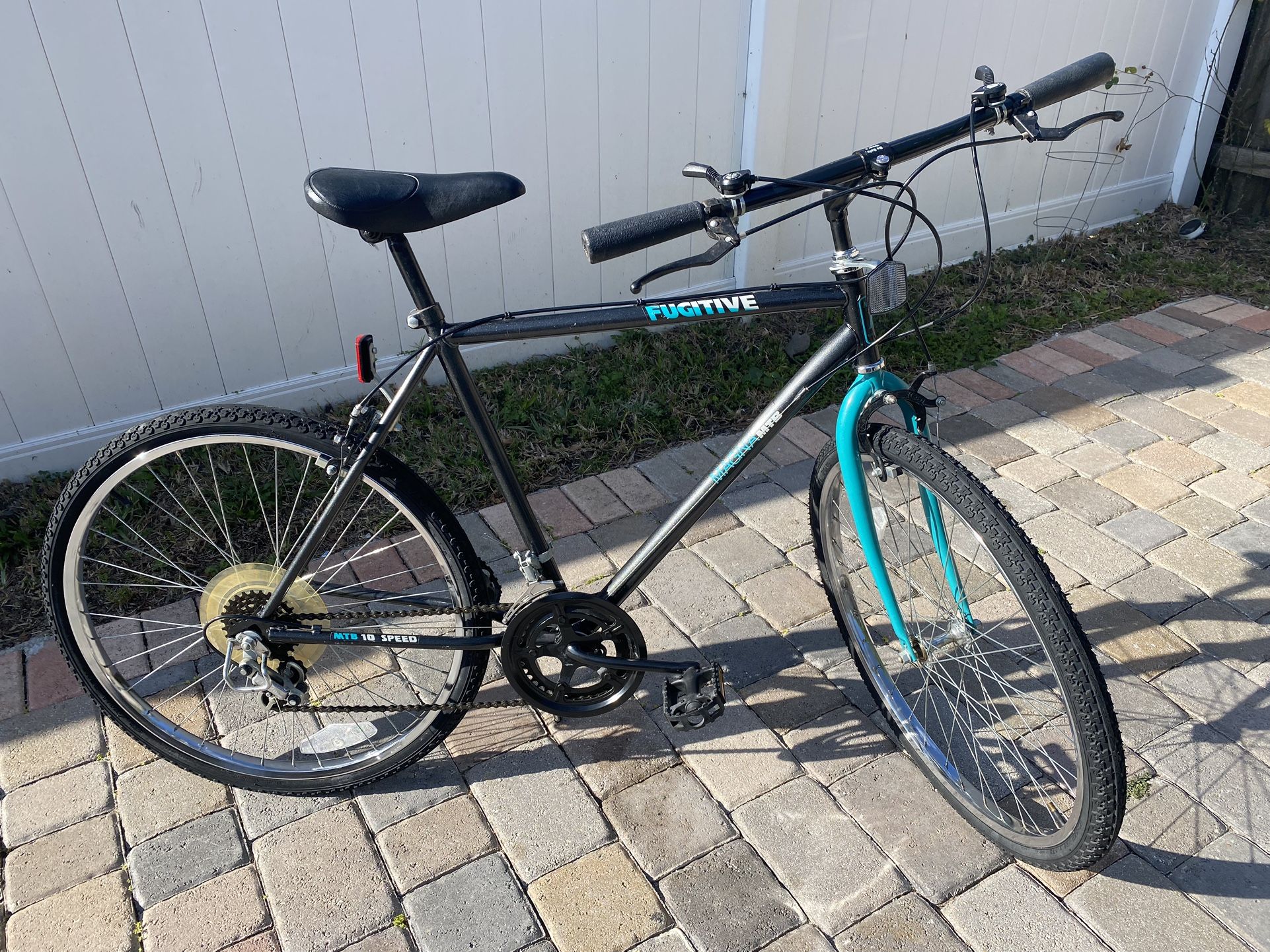 Magna fugitive 10 speed bike sale