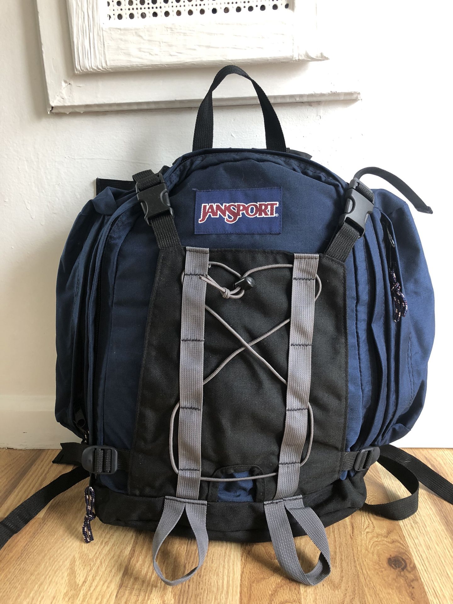 Like New Jansport Daypack Backpack (Vintage!)