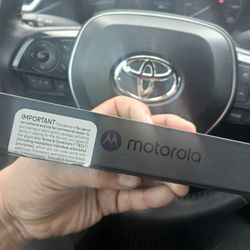 Motorola Razr 2025 / 256 GB