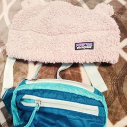 Patagonia Mini Hip Bag/ Pink Beanie