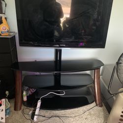 44 1/2” TV w/ Stand 