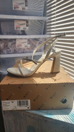 New 8.5 Women Heels