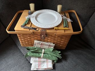 Picnic basket