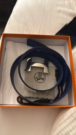 Hermes belt reversible in mint condition fully authenticated size 85 fits a 28-33