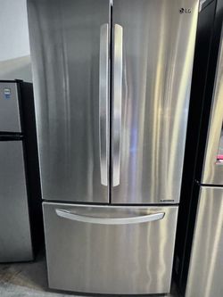 LG Stainless Steel French Door Refrigerator 33 wide