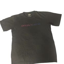 UT Louvre Museum x Peter Saville Uniqlo Art  Men’s Small Tee Shirt