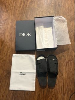 BLACK DIOR SLIDES