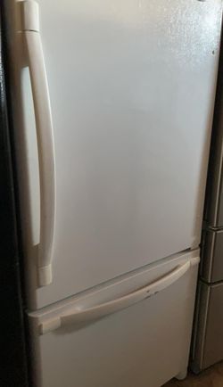 Whirlpool Bottom Freezer  White Refrigerator
