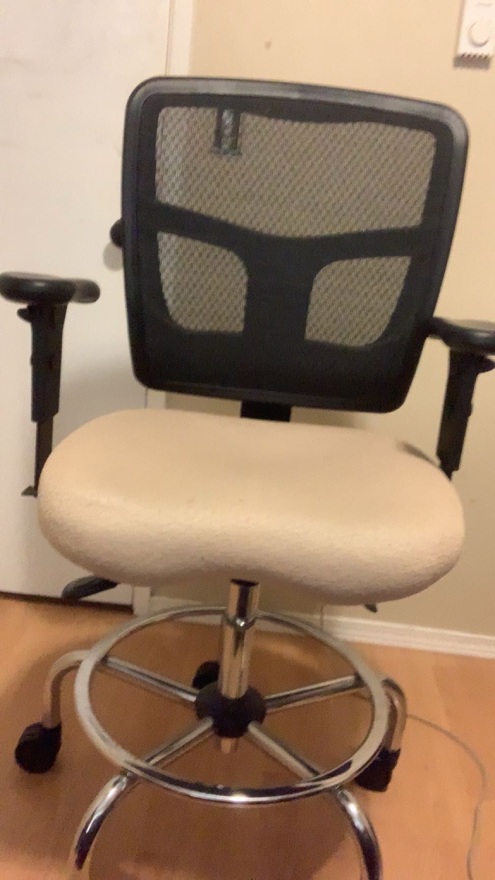 Heavy Duty Office Chair