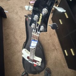 Beautiful Bass Still New Excellent To Learn Practice Or Work