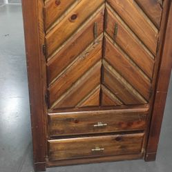 Cabinet Dresser 