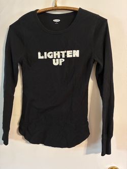 1318 Used Child’s Old Navy Lighten Up Thermal Long Sleeve Top Size Medium. $3.00