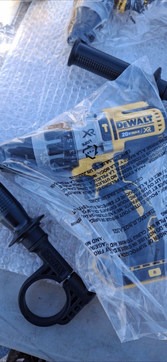 Brand New Dewalt 20v Xr Brushless 3 Speed Hammer Drill Power Detect Tool Only No Battery $110 FIRM ON PRICE
