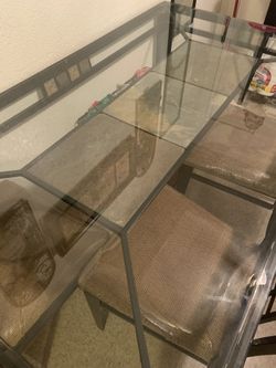TABLE/